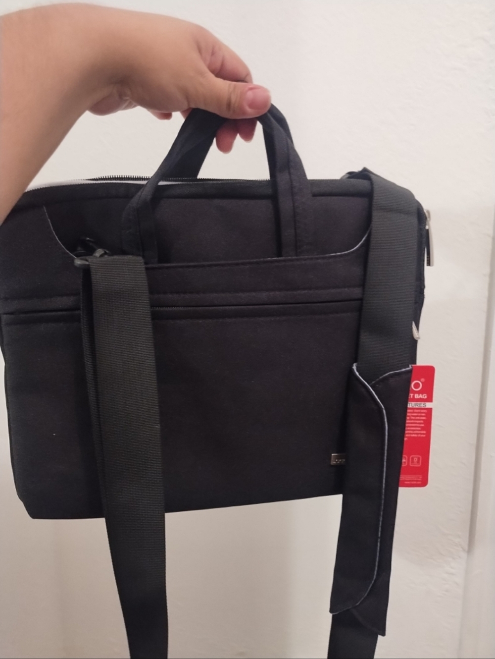 Black Laptop Shoulder Bag